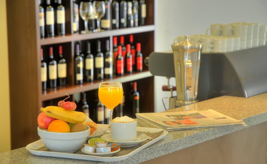 Laplace Hotel Córdoba Ngoại thất bức ảnh